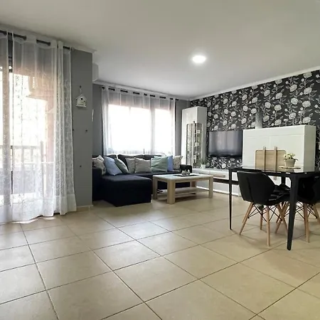 Moderno Apartamento En Residencial Con Piscina *